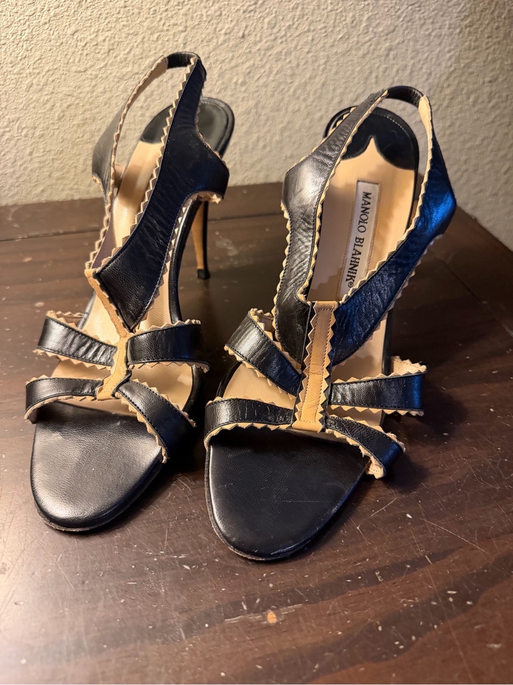 Manolo Blahnik Black Leather Slingback Heels with Tan Scalloped Trim